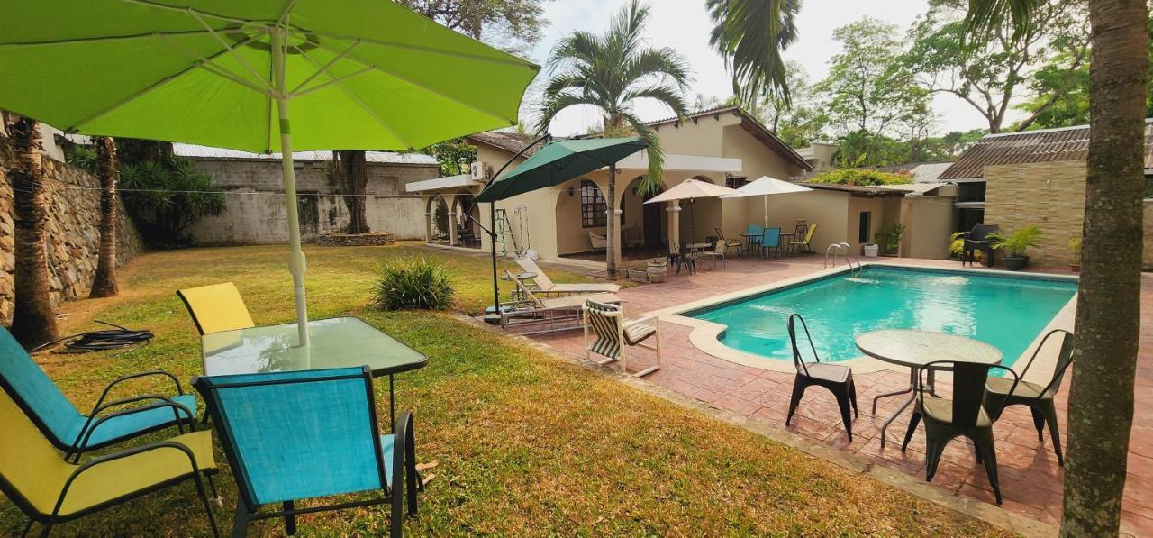 Camilas Hotel San Pedro Sula Exteriér fotografie